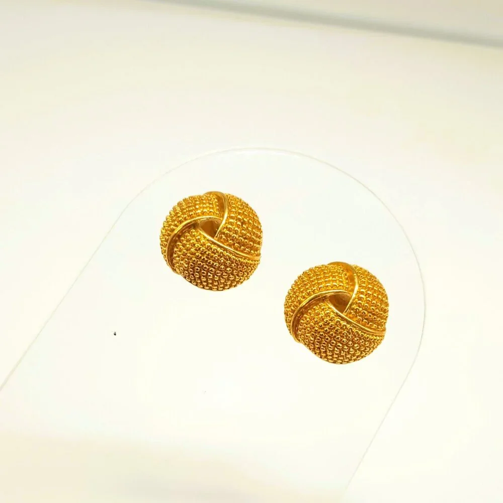 Avon Textured Knot Post Earrings Women's Vintage Gold Tone Stud Jewelry